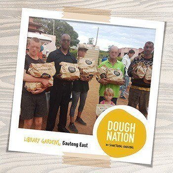 Debonairs Pizza Library Gardens uplifts community members at Ivydale Hulpsentrum