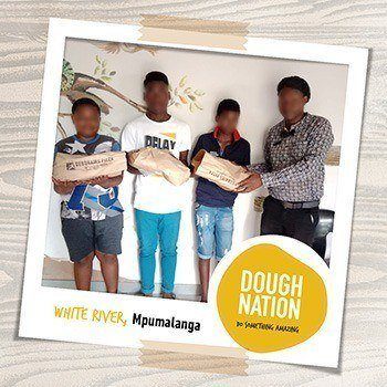 Debonairs Pizza White River supports the newly built Msholozi Kids & Youth Club